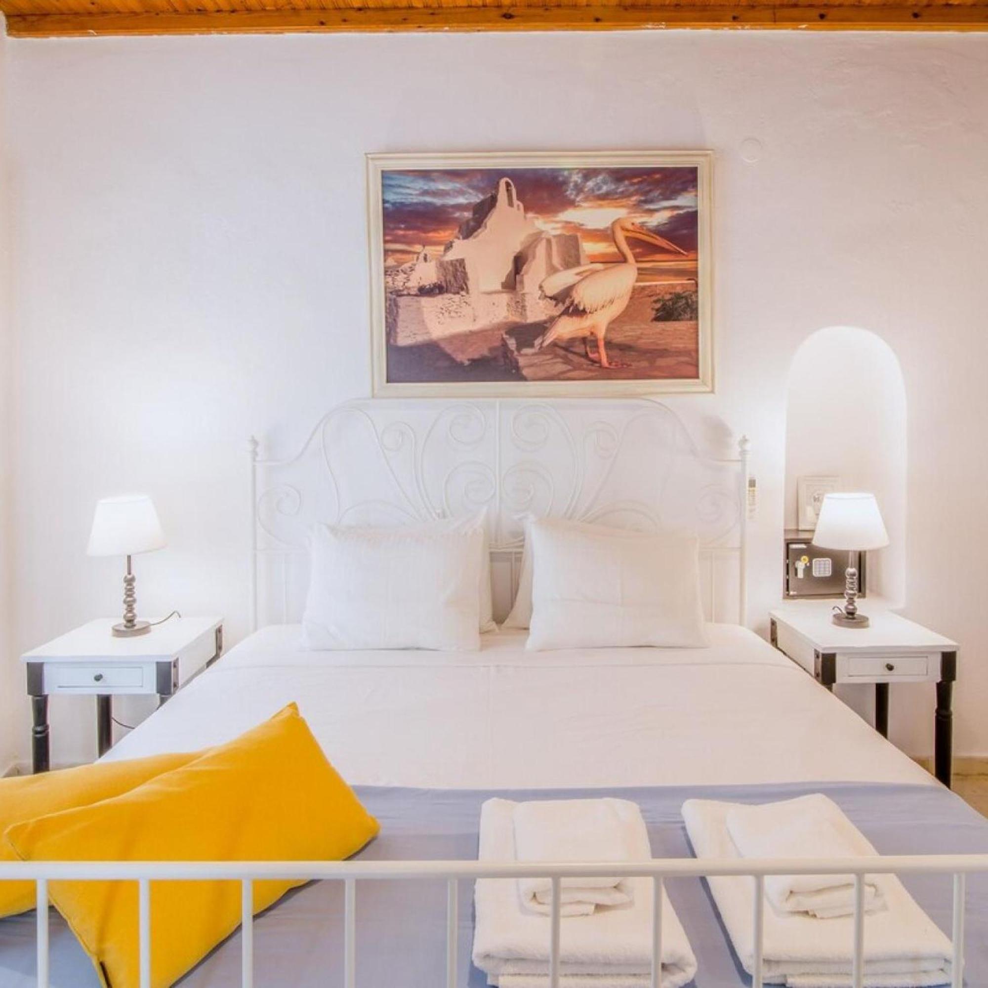 Like A White Seagull In Mykonos! Mykonos Town